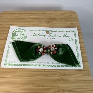 VTG Vogue‎ Accessories Holiday Fashion Bow Christmas Green Velvet MCM 60's Clip